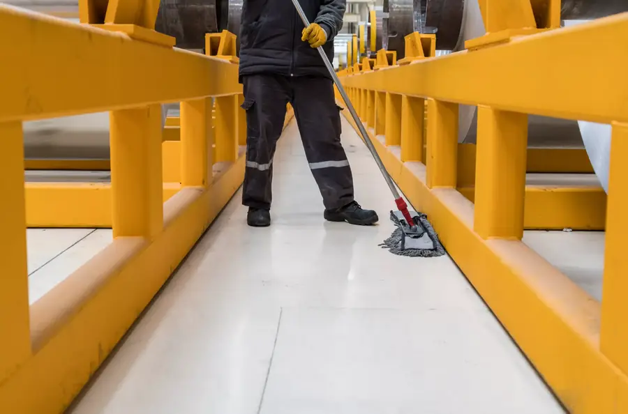 Ihr Reinigungsexperte rund um Ihre Produktionsstätte